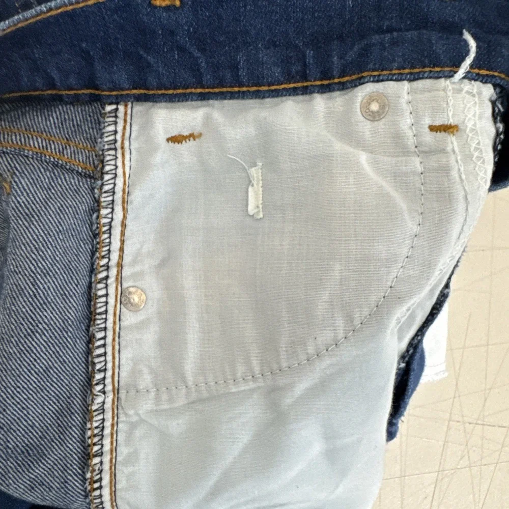 Vintage Levis Movin On Jeans Womens 26x28‎ Bootcut Talon Zipper Rare Dark Denim
